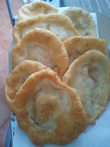 935130_636244286387529_1416278079_n